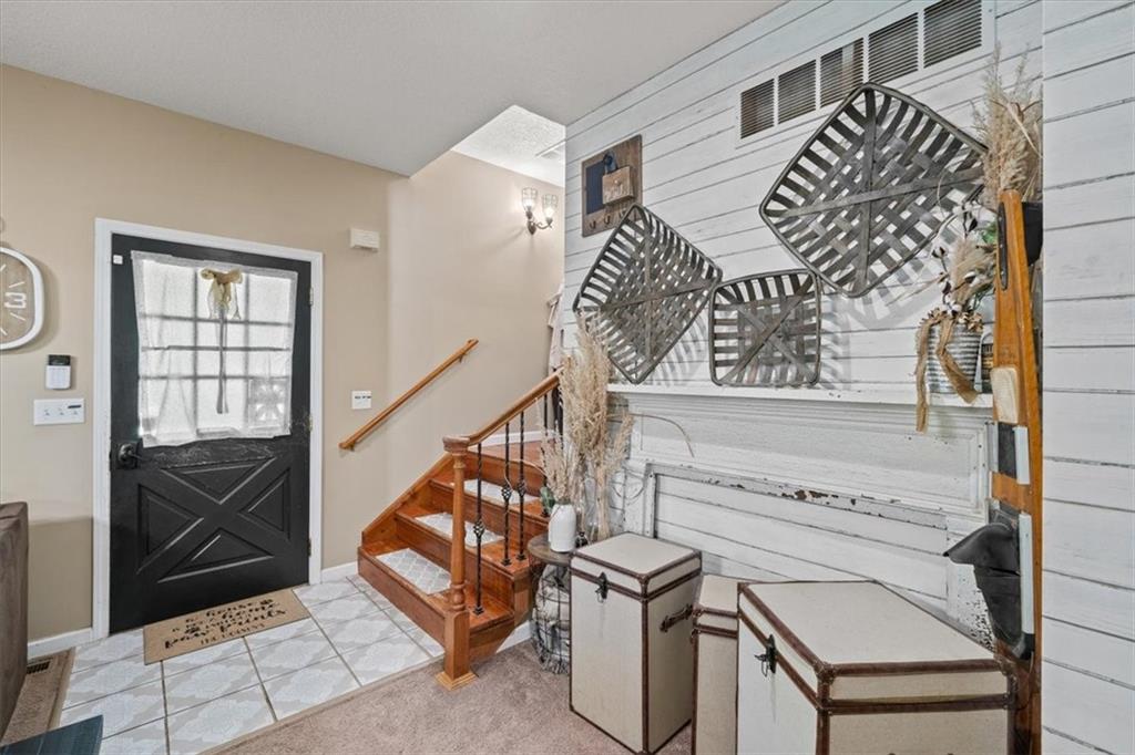 2248 Iowa Road Property Photo 2