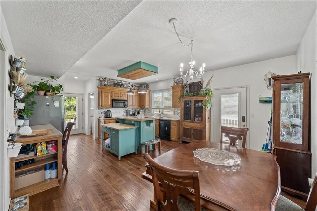 2248 Iowa Road Property Photo 13