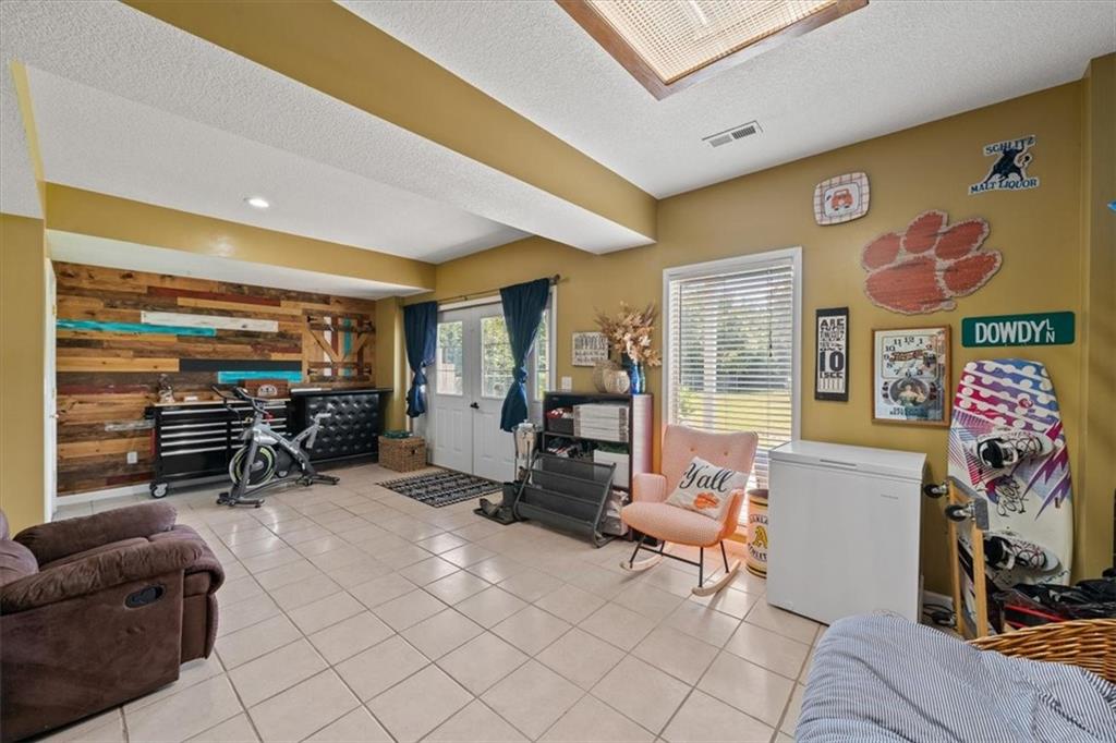 2248 Iowa Road Property Photo 25