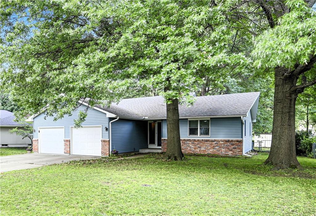 207 S Broadmoor Street Property Photo 1