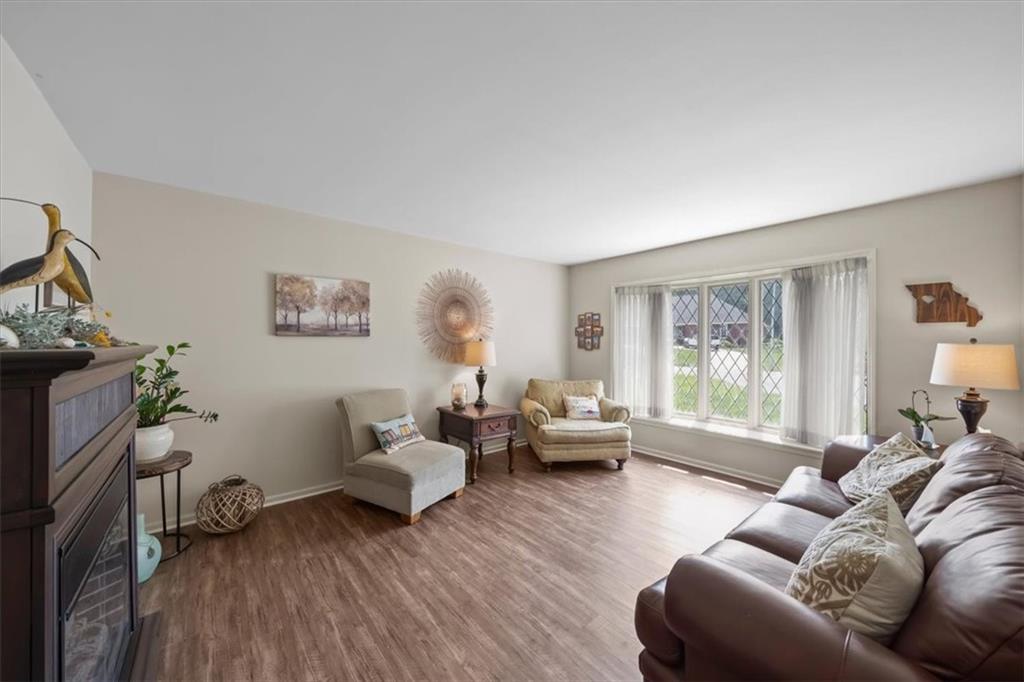 12800 E 38th Street Property Photo 5