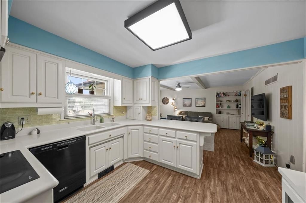 12800 E 38th Street Property Photo 14