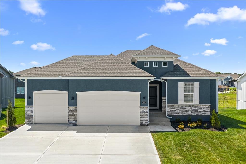 404 Sw Hawthorne Lane Property Photo 4