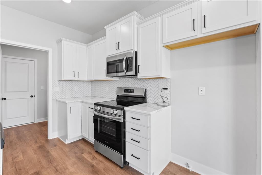 404 Sw Hawthorne Lane Property Photo 13