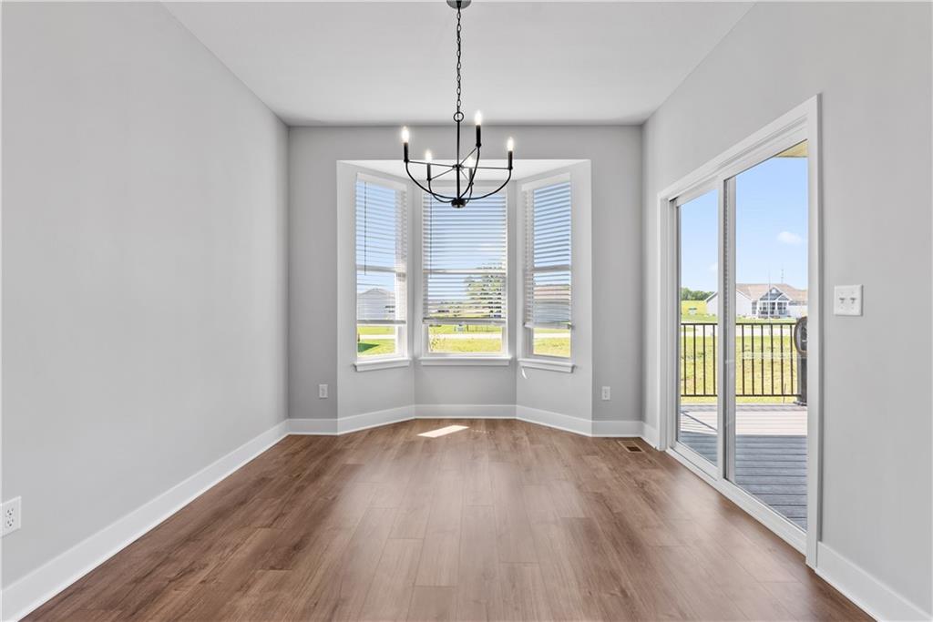 404 Sw Hawthorne Lane Property Photo 16