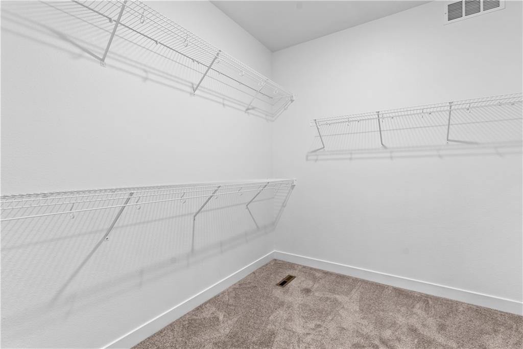 404 Sw Hawthorne Lane Property Photo 26