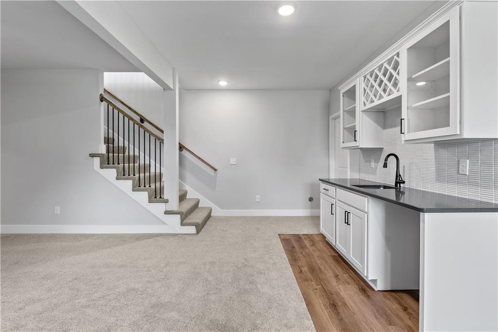 404 Sw Hawthorne Lane Property Photo 31