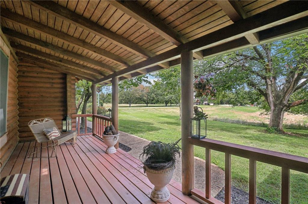 1617 N 600 Road Property Photo 1