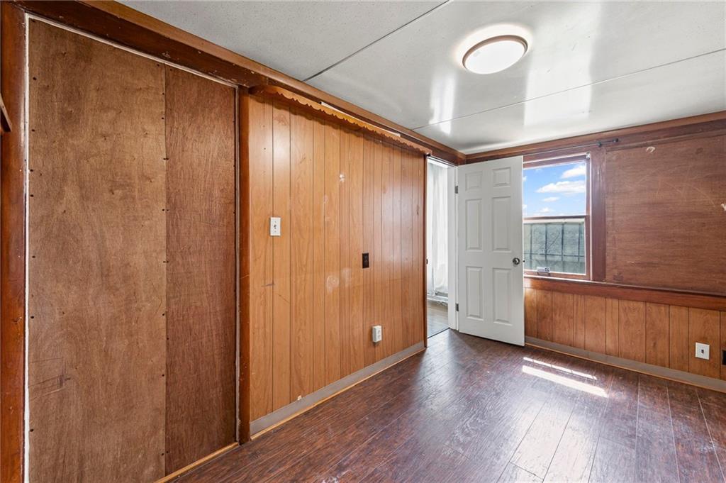 512 Norton Avenue Property Photo 27