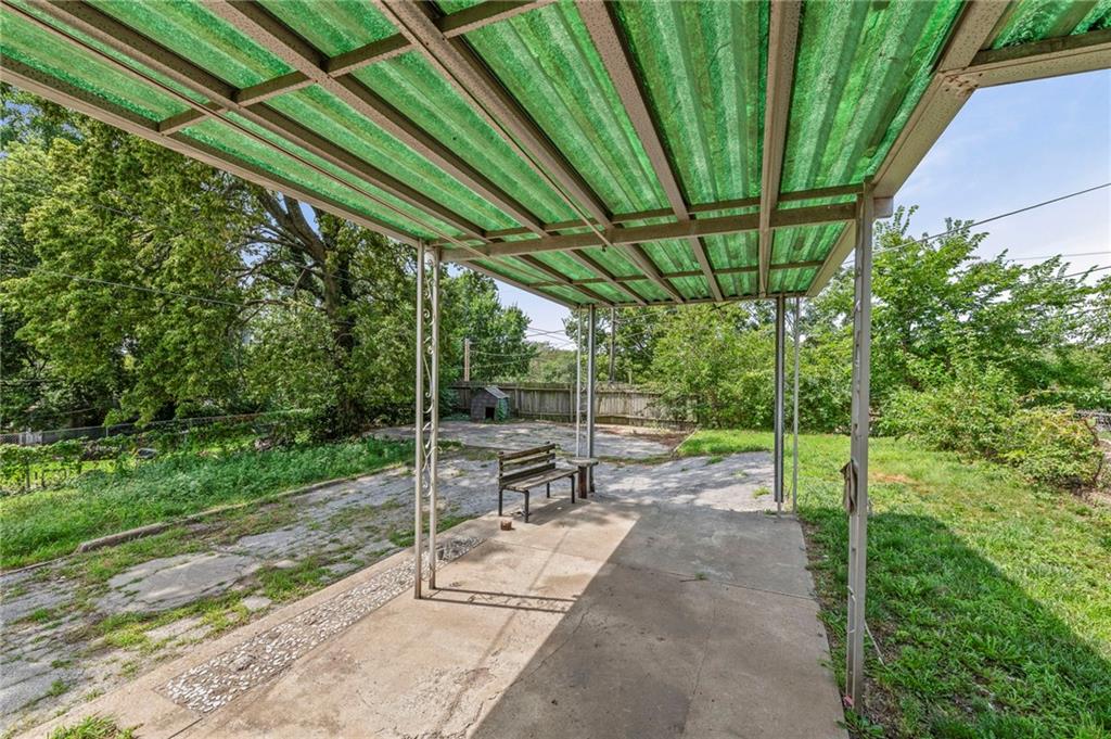 512 Norton Avenue Property Photo 31