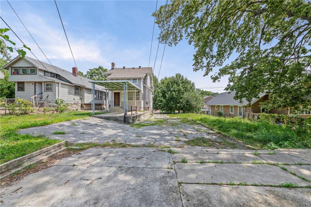 512 Norton Avenue Property Photo 37