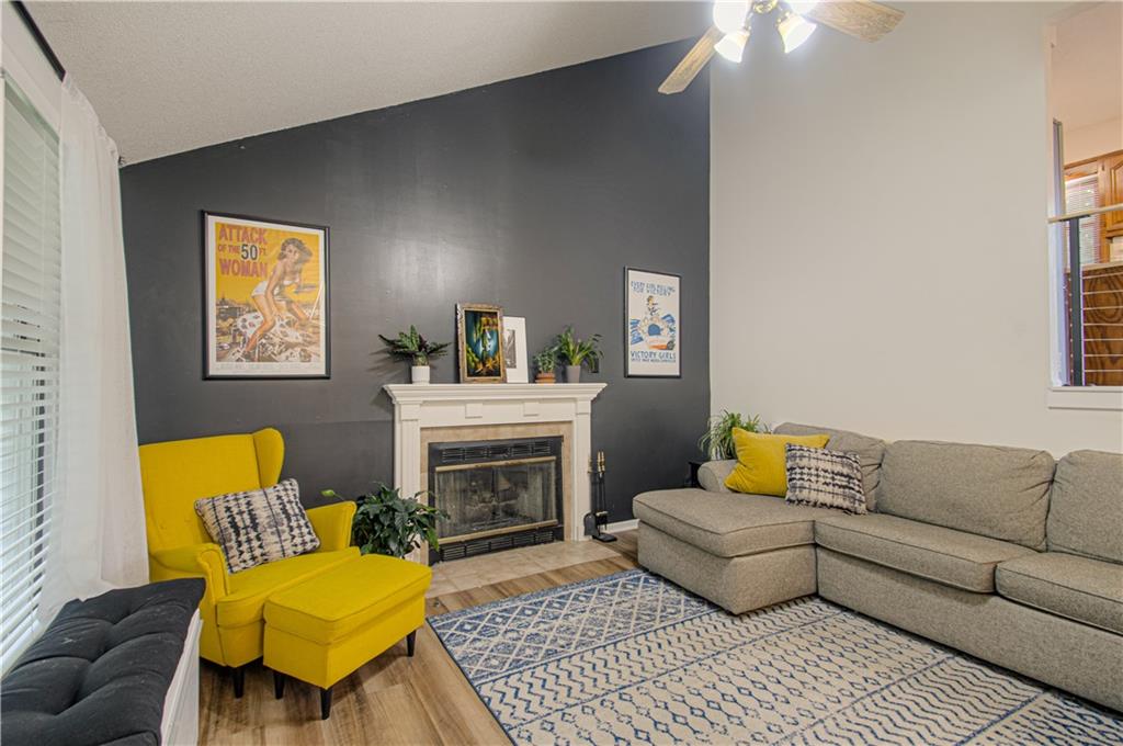 10902 N Harrison Street Property Photo 7