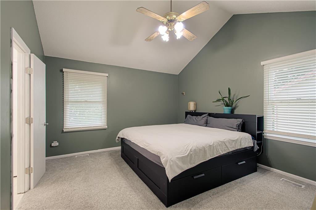 10902 N Harrison Street Property Photo 16