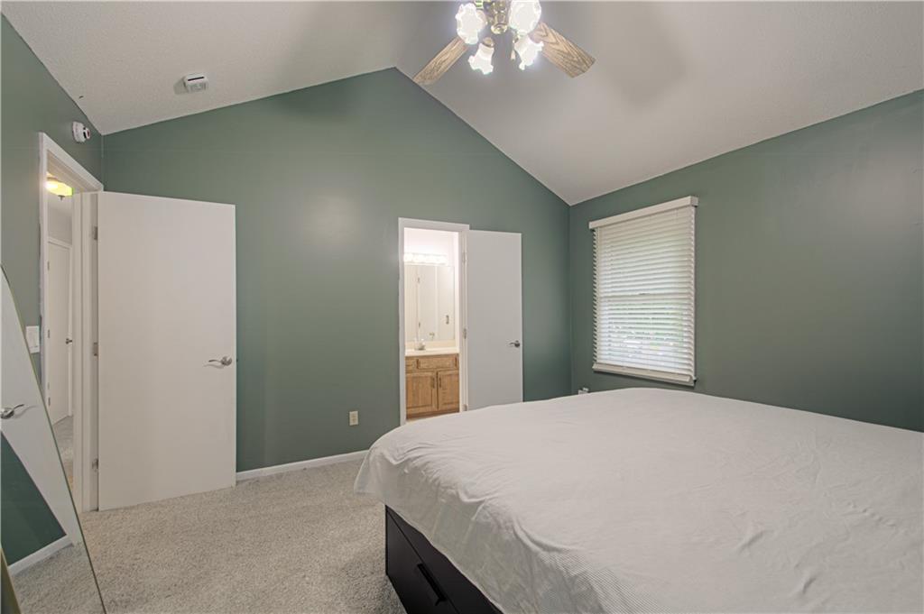 10902 N Harrison Street Property Photo 18