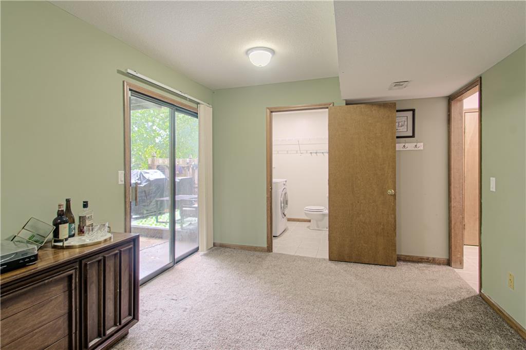 10902 N Harrison Street Property Photo 26