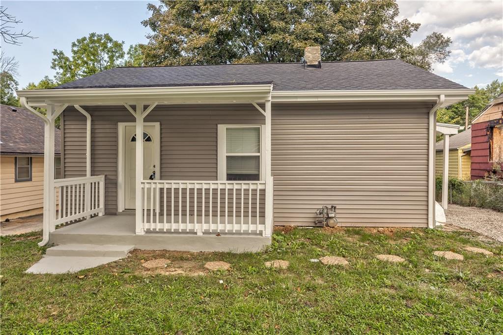 1810 S Maywood Avenue Property Photo