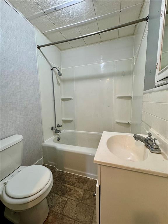 512 E 4th Street Property Photo 6