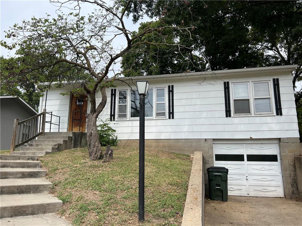 1306 Pawnee Street Property Photo 1