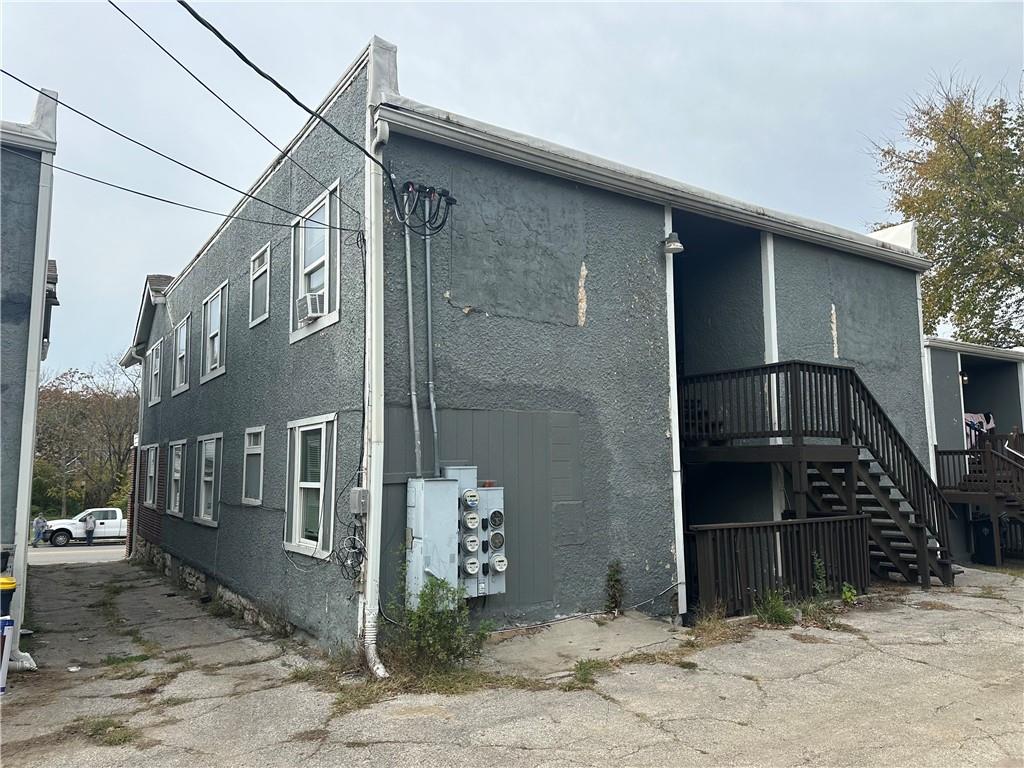 3315 Indiana Avenue Property Photo 3