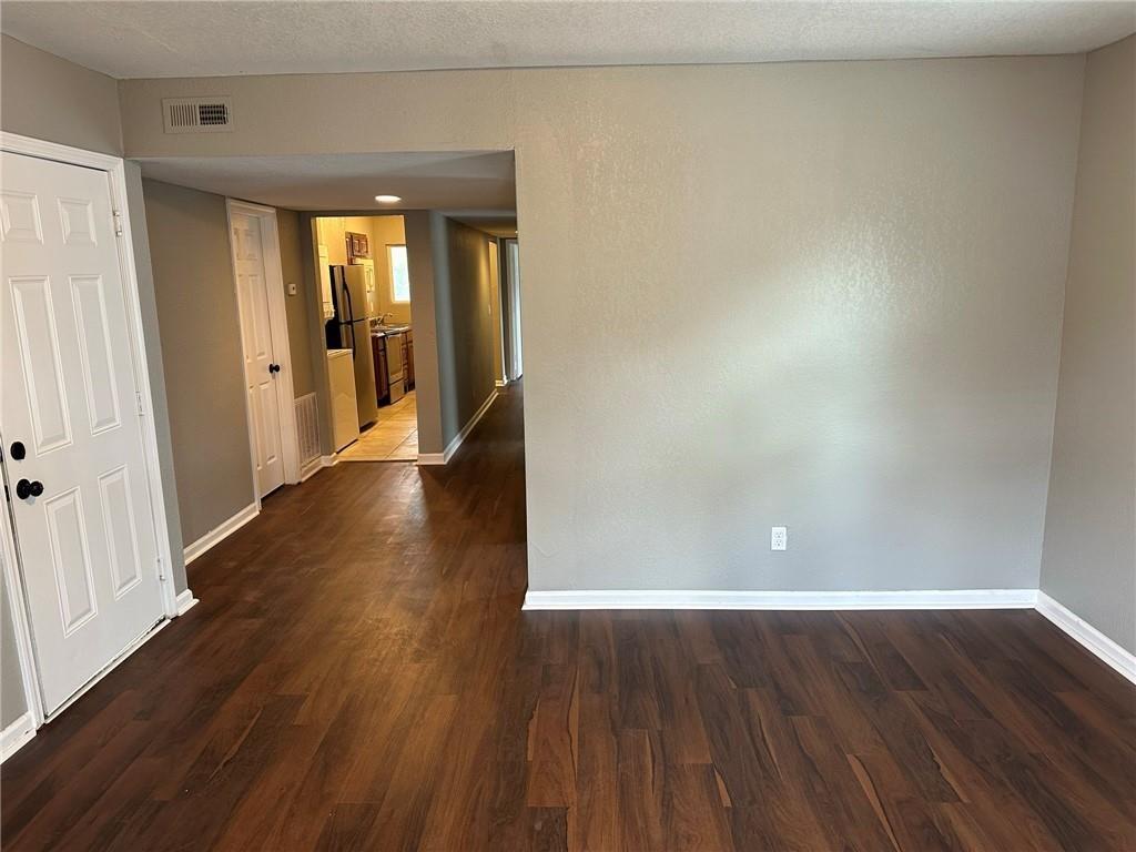 3315 Indiana Avenue Property Photo 4