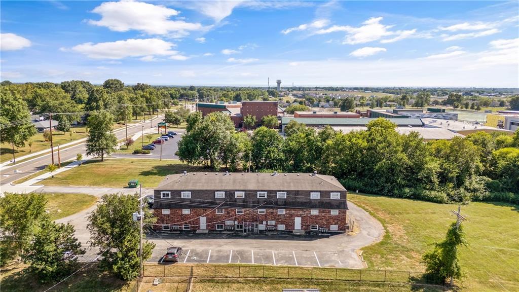 2312 N 155th Street Property Photo 1