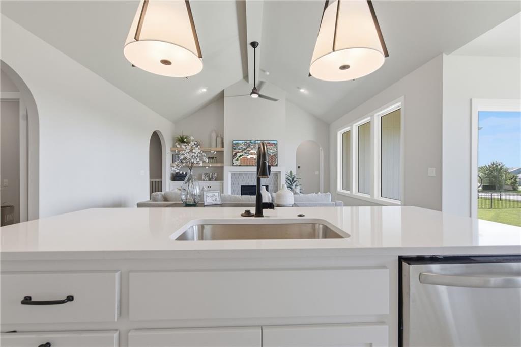 17053 W 168th Place Property Photo 11