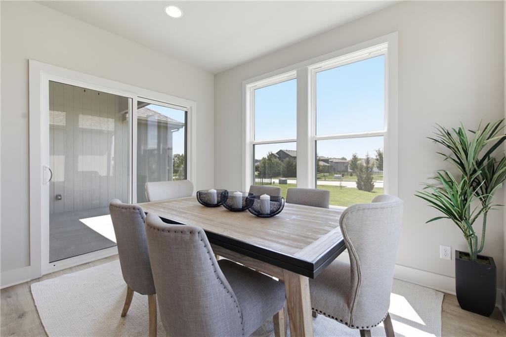 17053 W 168th Place Property Photo 13