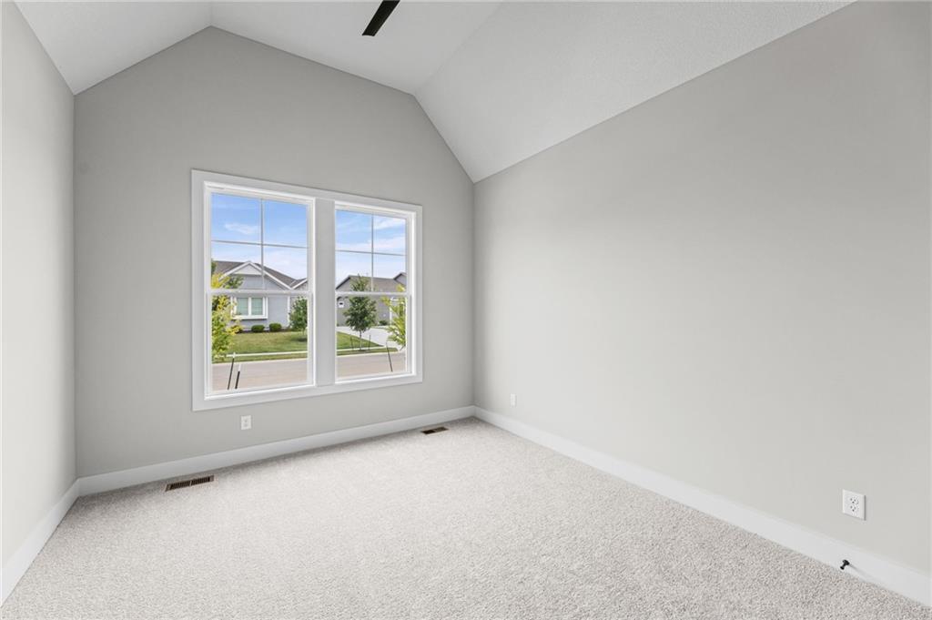 17055 W 168th Place Property Photo 21