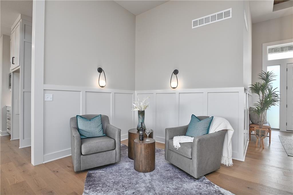 11351 S Emerald Street Property Photo 6