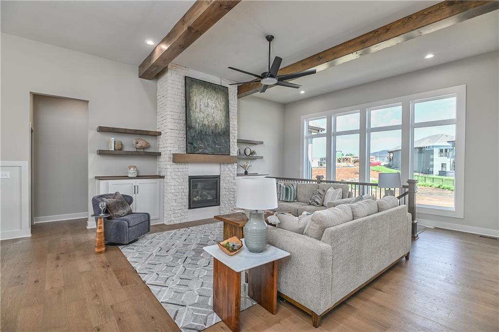 11351 S Emerald Street Property Photo 8