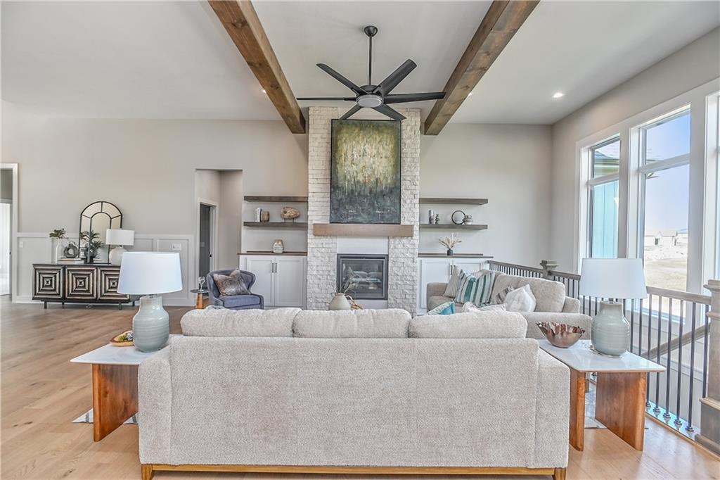 11351 S Emerald Street Property Photo 9