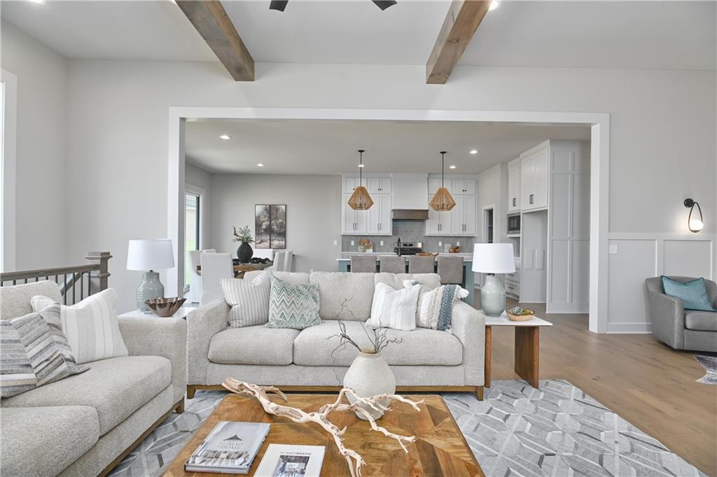 11351 S Emerald Street Property Photo 10