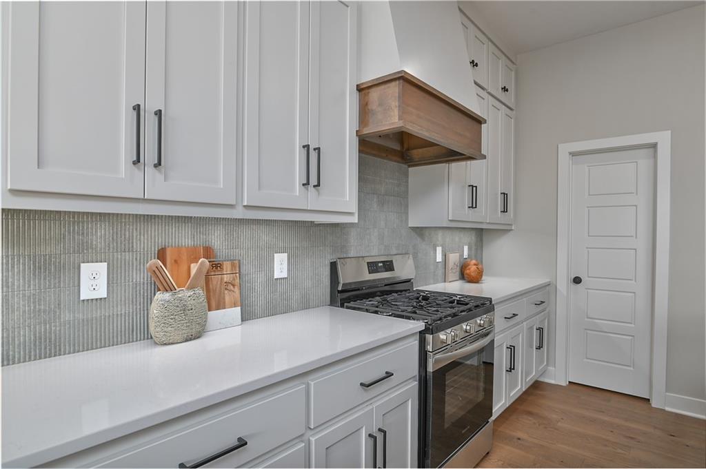 11351 S Emerald Street Property Photo 17