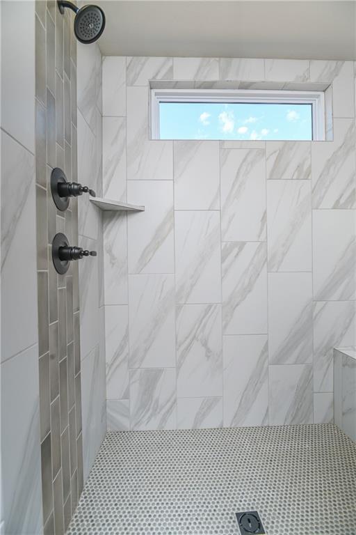 11351 S Emerald Street Property Photo 26