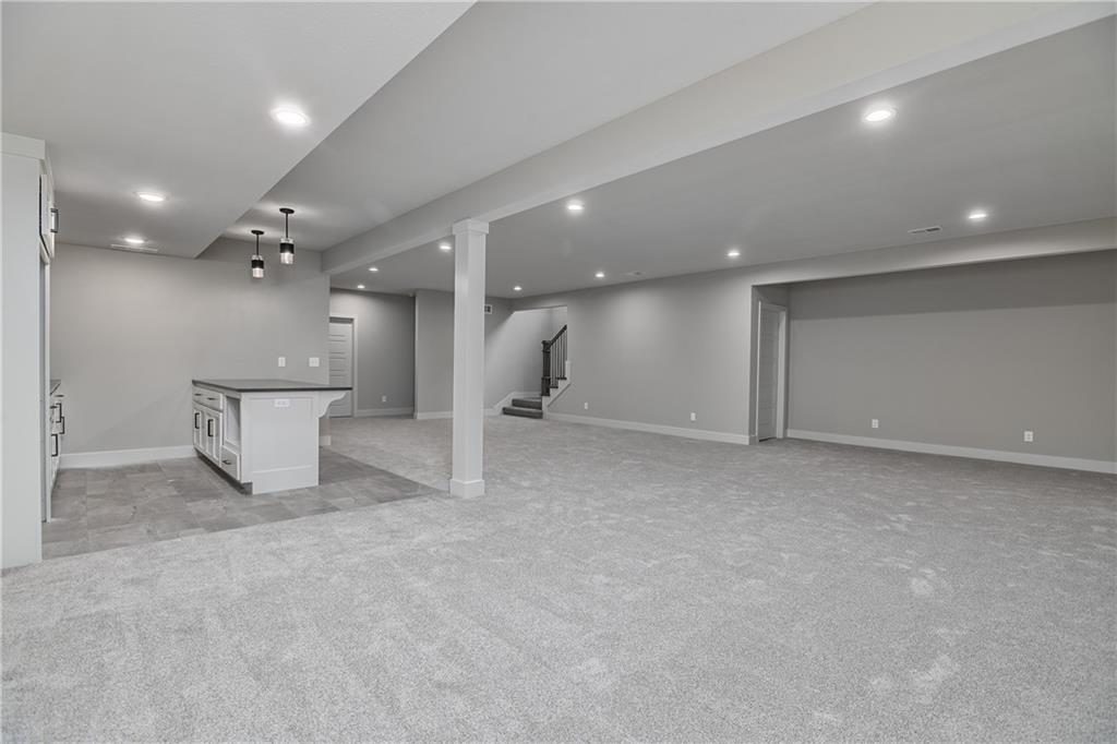 11351 S Emerald Street Property Photo 32