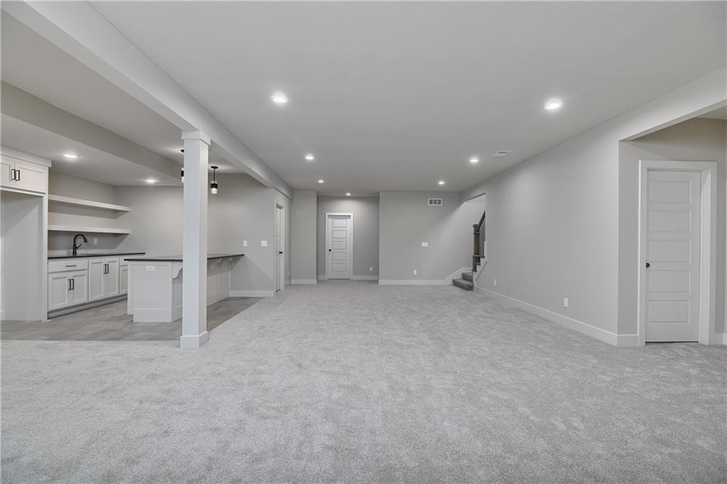 11351 S Emerald Street Property Photo 33