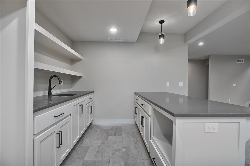 11351 S Emerald Street Property Photo 35