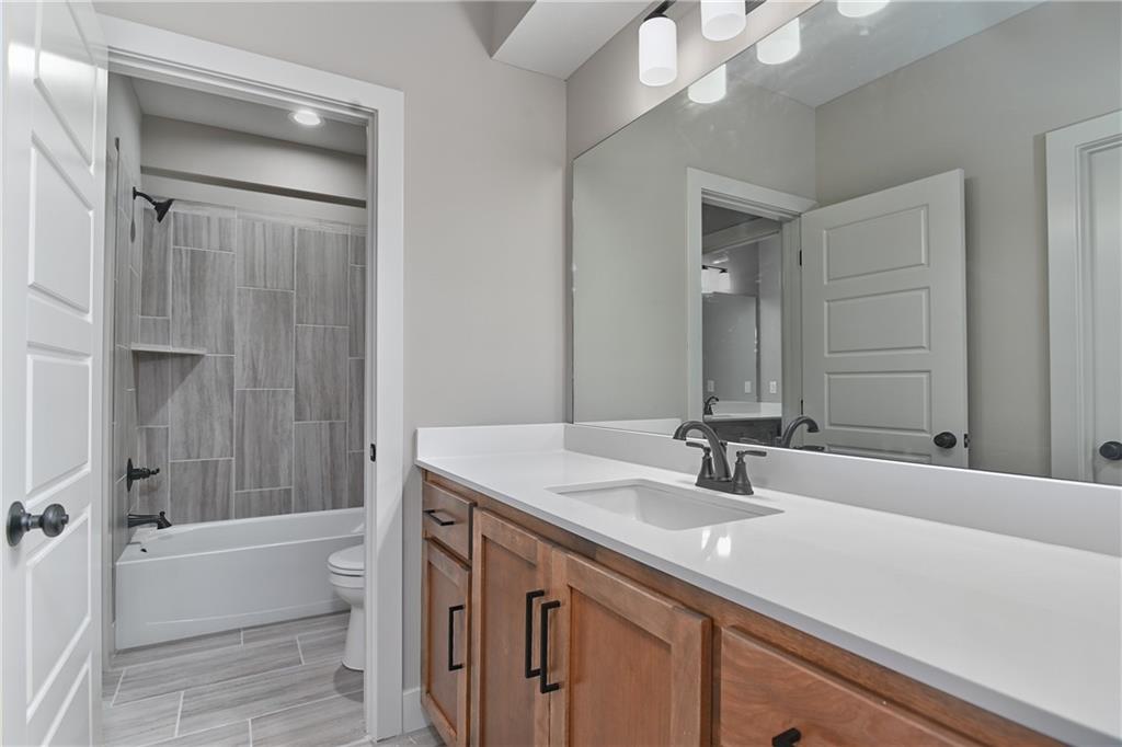 11351 S Emerald Street Property Photo 37