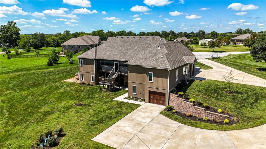 33412 Pinehurst Lane Property Photo 4