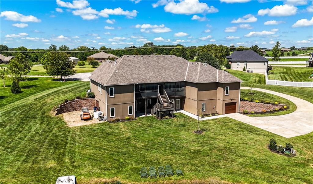 33412 Pinehurst Lane Property Photo 7