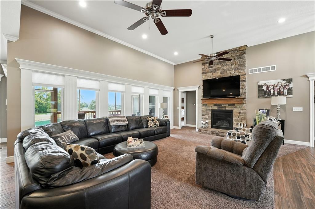 33412 Pinehurst Lane Property Photo 12