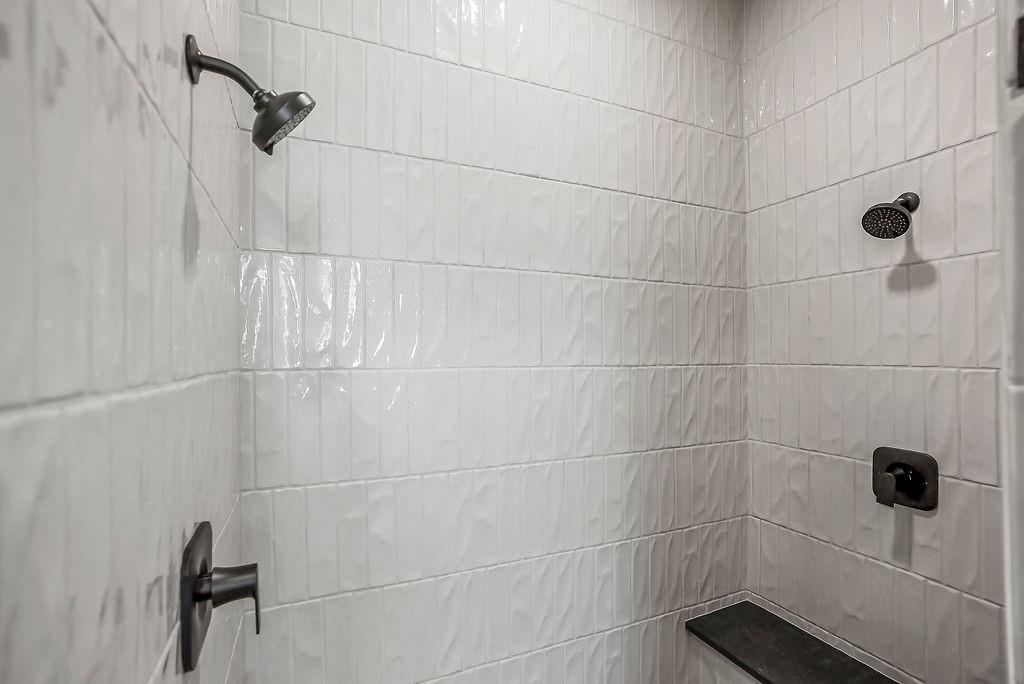 17812 Rainbow Boulevard Property Photo 28
