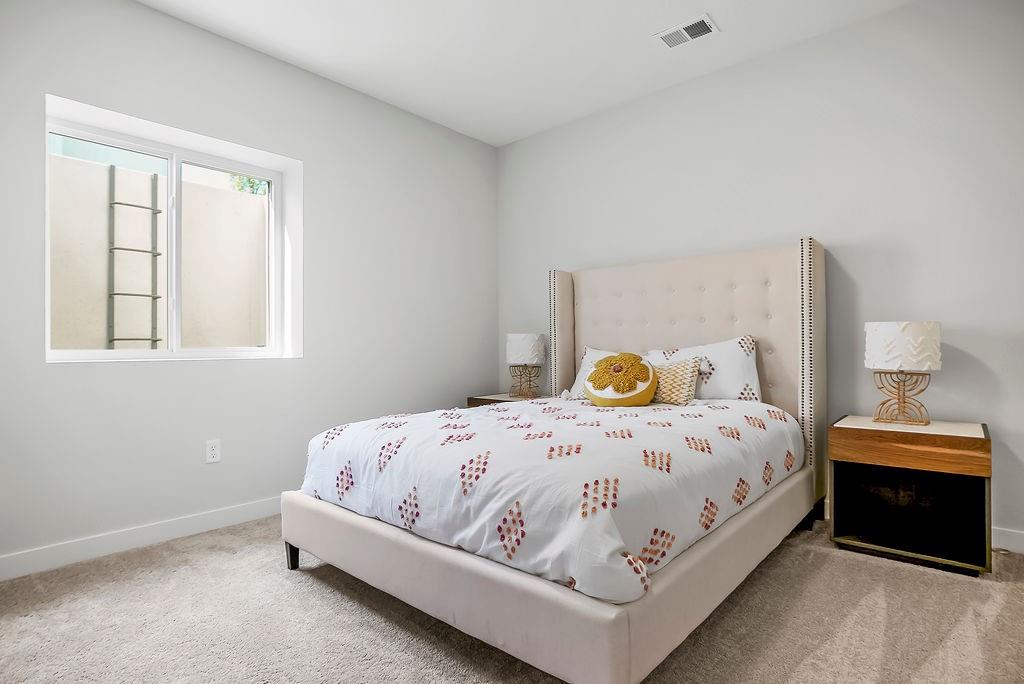 17812 Rainbow Boulevard Property Photo 48