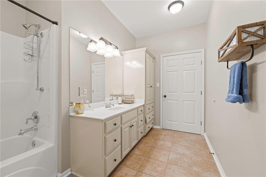 30909 E 219th Street Property Photo 22