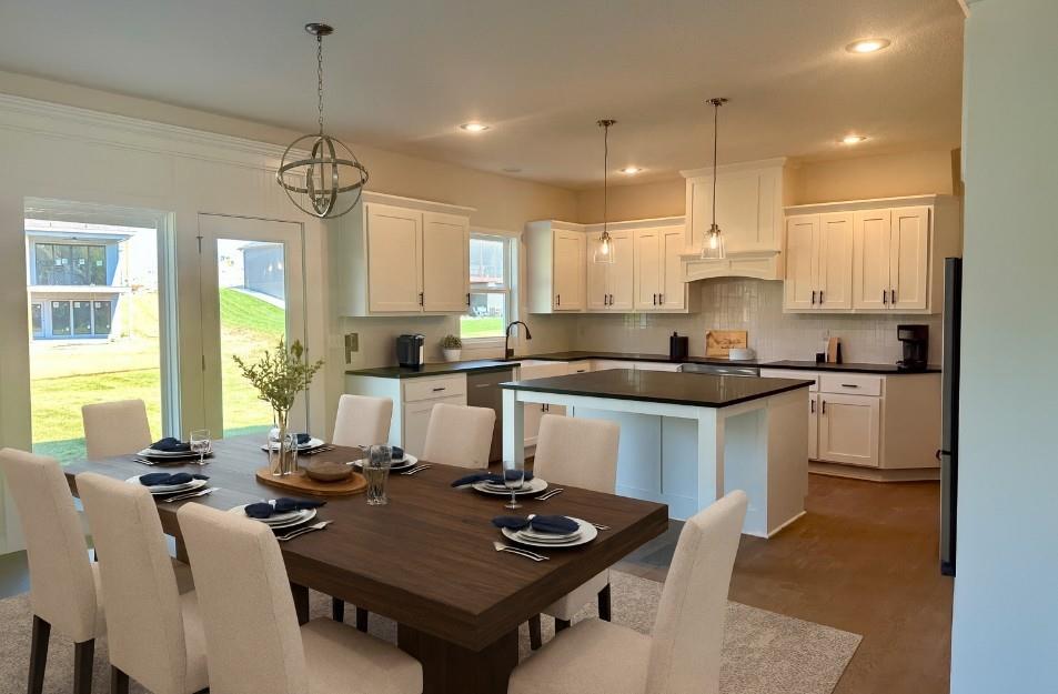 6122 Lewis Drive Property Photo 1