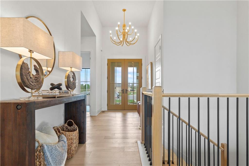 1816 Ne Lashbrook Circle Property Photo 4