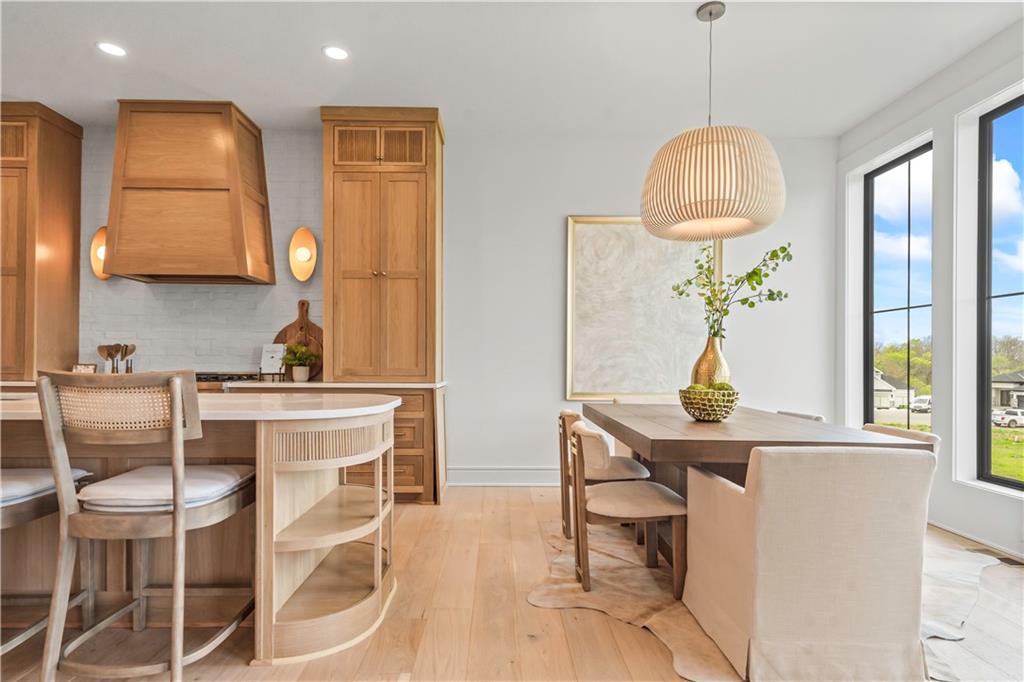 1816 Ne Lashbrook Circle Property Photo 17