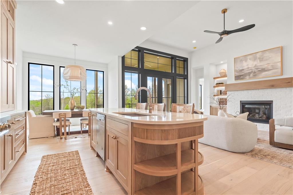 1816 Ne Lashbrook Circle Property Photo 19