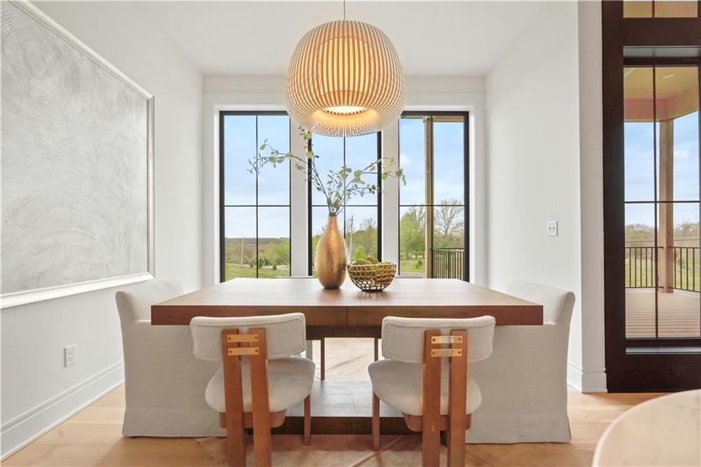 1816 Ne Lashbrook Circle Property Photo 24