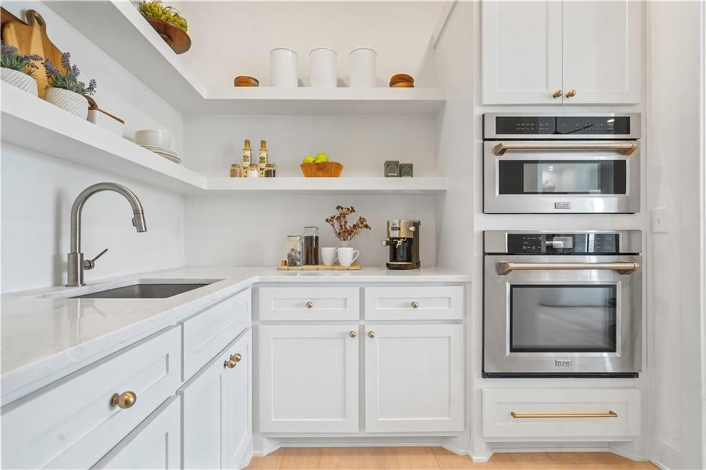 1816 Ne Lashbrook Circle Property Photo 27